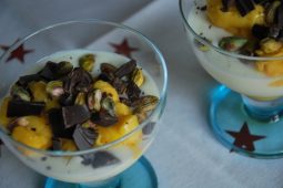 Snel mango-pistache dessert