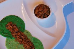 Kue dadar (pandan pannenkoekjes)