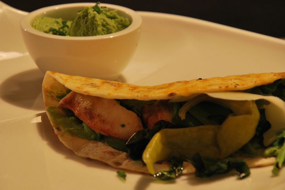 Quick & easy: Mexicaanse avocado/kip quesedilla’s