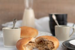 Broodjes met kastanjepuree vulling