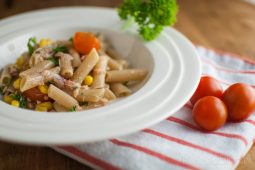 Makkelijke pastasalade met tonijn