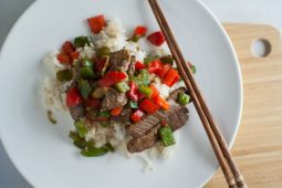 Black pepper beef met sesamrijst