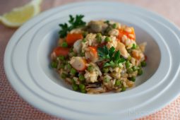 Spaanse paella met zeevruchten
