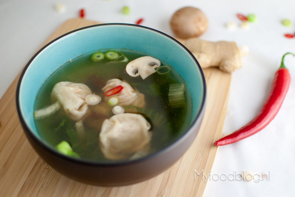 Authentieke Chinese wontonsoep