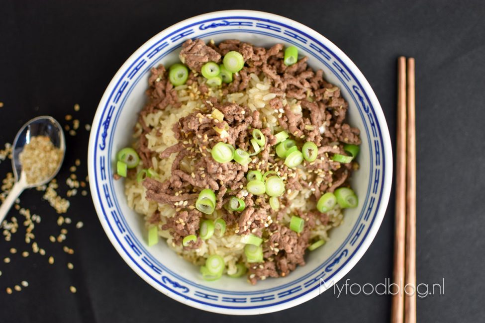 Rice bowl met Koreaans gehakt