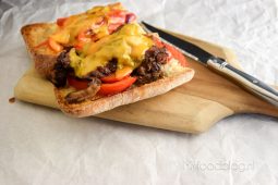 Philly cheese steak (Amerikaans broodje biefstuk)