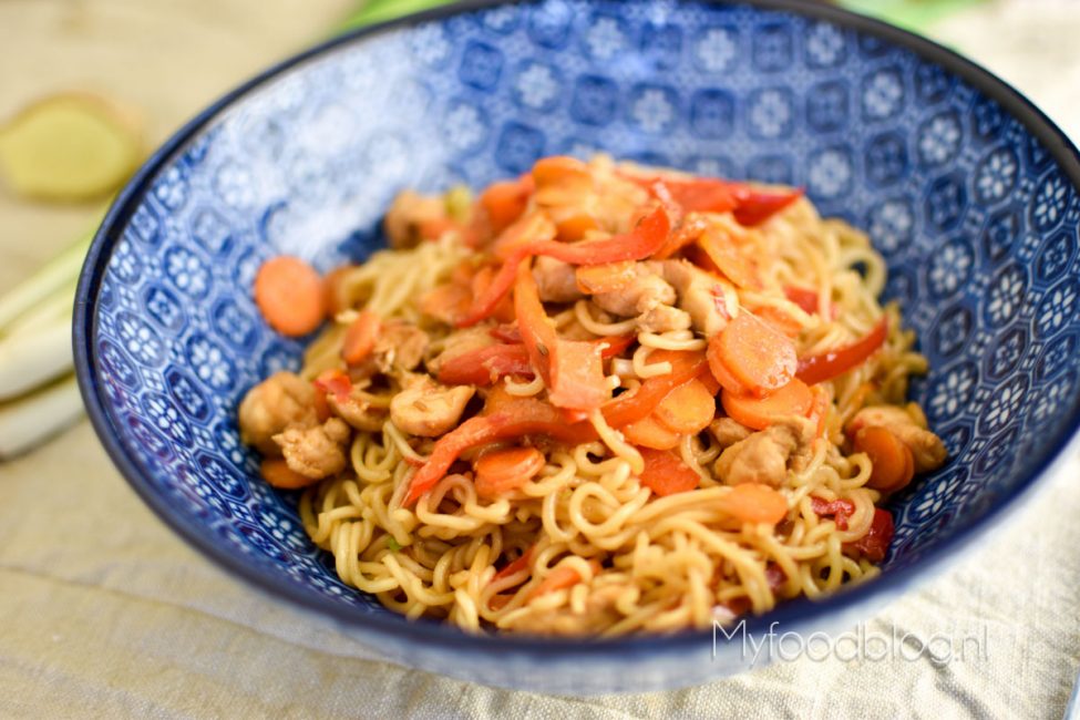 Chow mein met kip