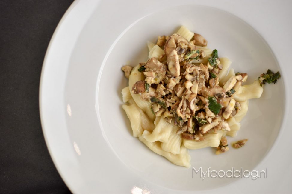 Salie-paddenstoelen-citroen penne