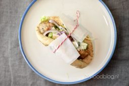 Broodje kip gyros gehaktballen