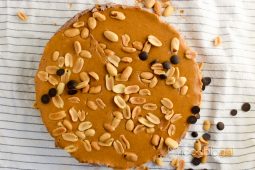 Pindakaastaart met chocolade (zonder oven!)