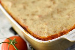 Cannelloni met gehakt en een romige tomatensaus