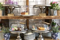 Violets Café