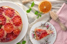 Bloedsinaasappel cake met karnemelk