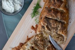 Zuurkoolstrudel met appel