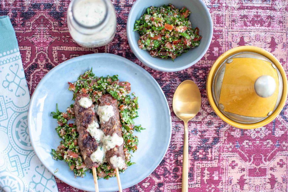 Taboule met köfte en groene tahin