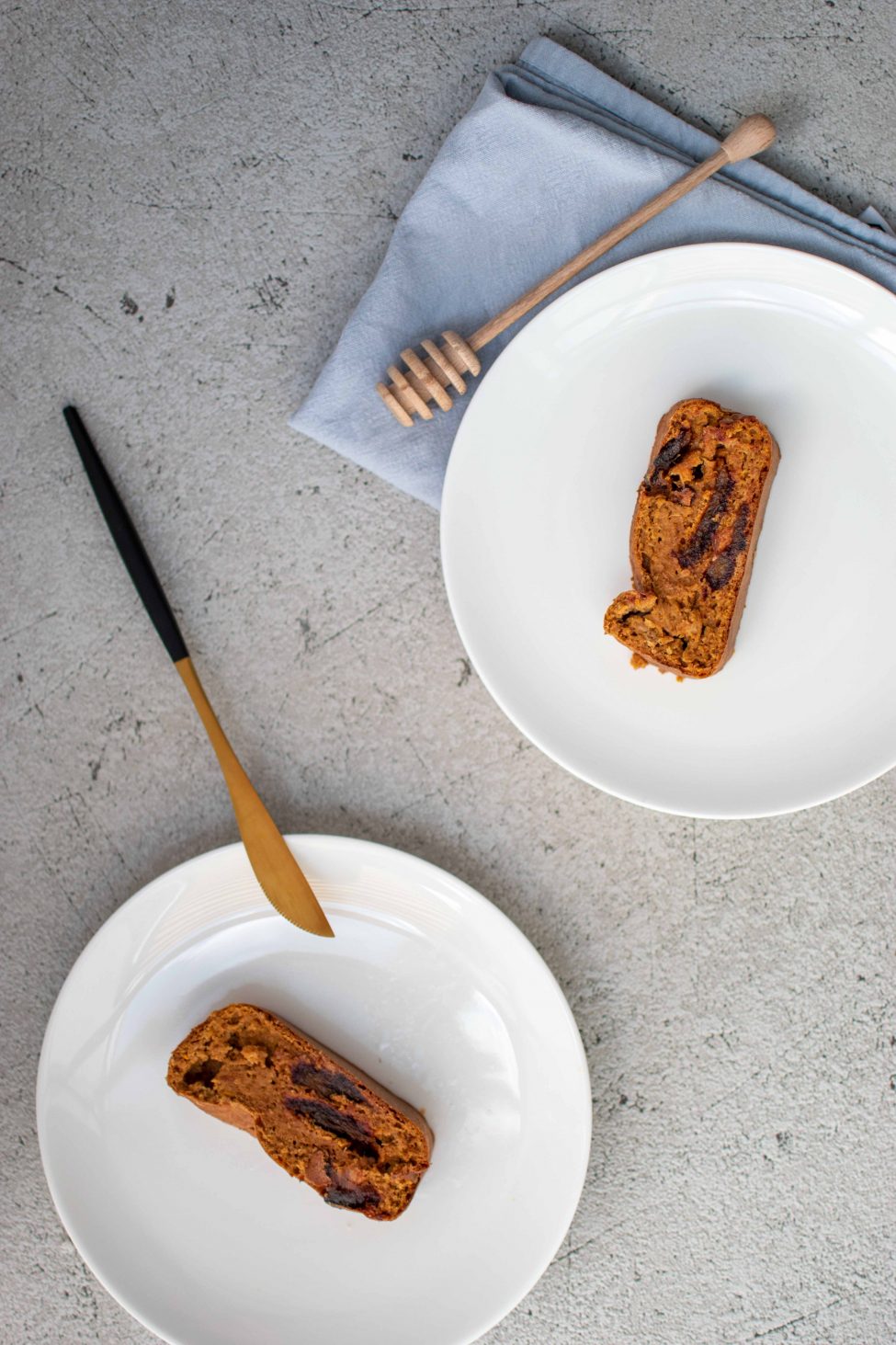 Zoete aardappelcake met dadels