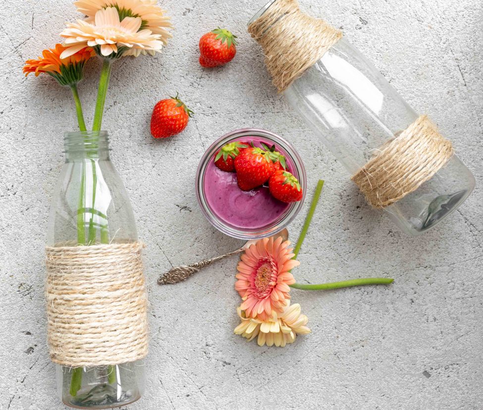 Overnight oats met blauwe bessen en een makkelijk vaasje knutselen