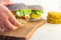Kikkererwtenburgers (vegetarische bugers)