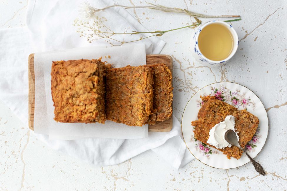 Smeuïge vegan carrot cake (glutenvrij)