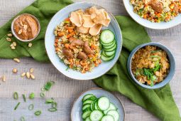 Vegetarische nasi goreng maken