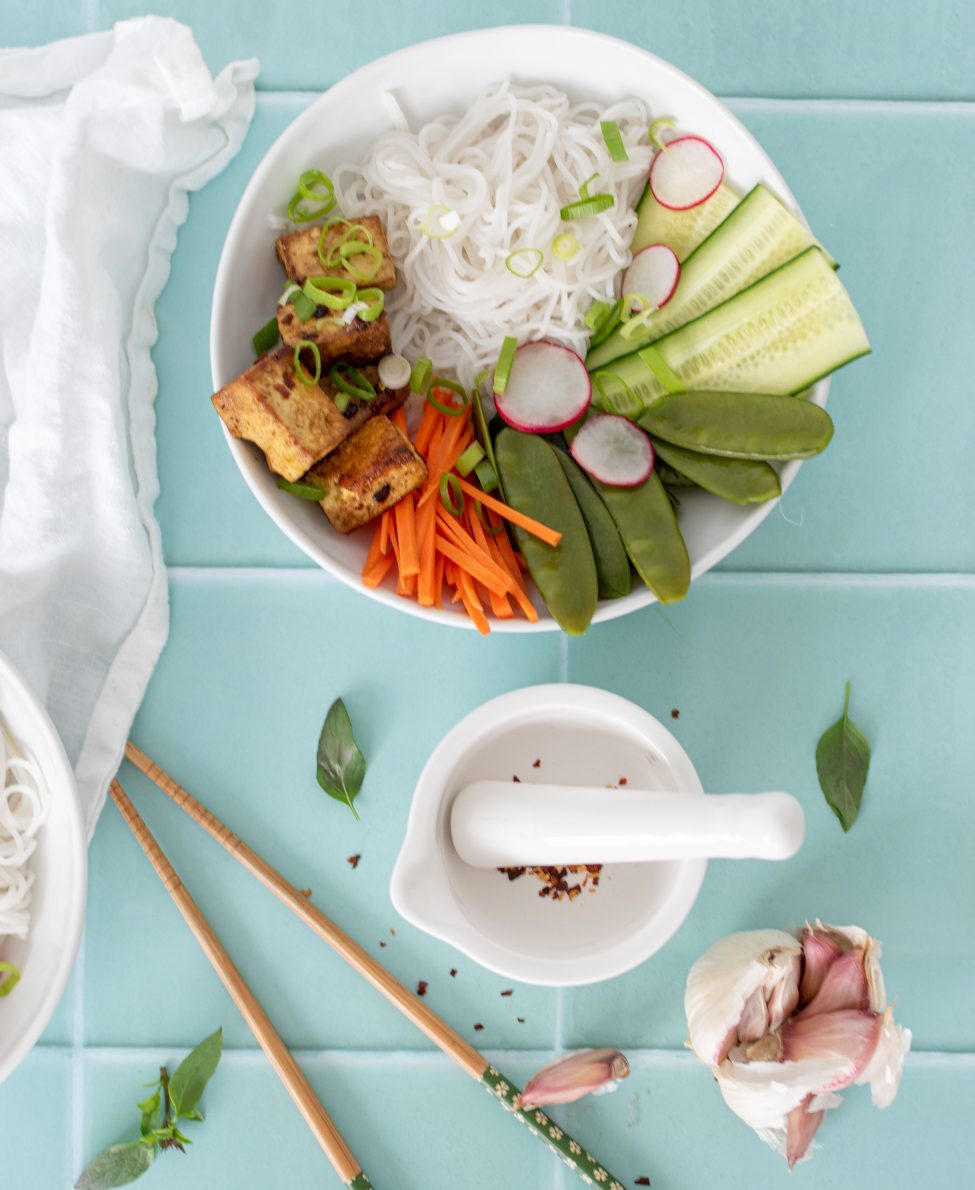 Pittige Vietnamese tofu bowl