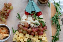 Borrel kaasplankje – het lekkerste van jouw kerst borrelplank