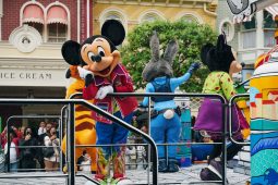 Disneyland Paris met kleine kinderen: welke attracties zijn geschikt?